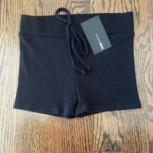 Fashion Nova wanderlust ribbed lounge shorts Sz. S black drawstring NWT